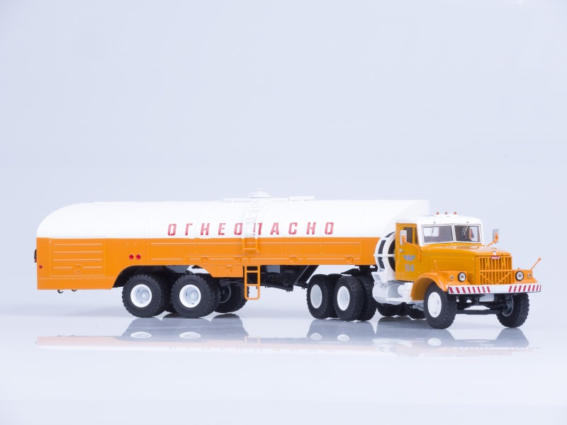 KrAZ 258 cisterna 1:43