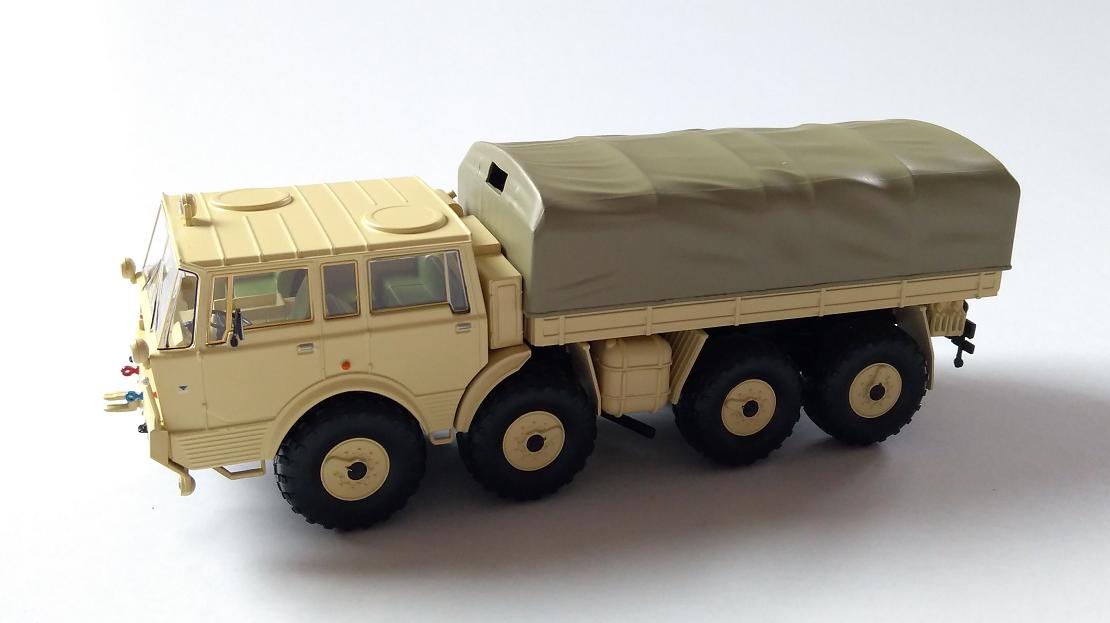 Tatra 813 Kolos 1:43 IXO