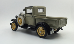 Ford A Model Pick Up 1:18 Sunstar