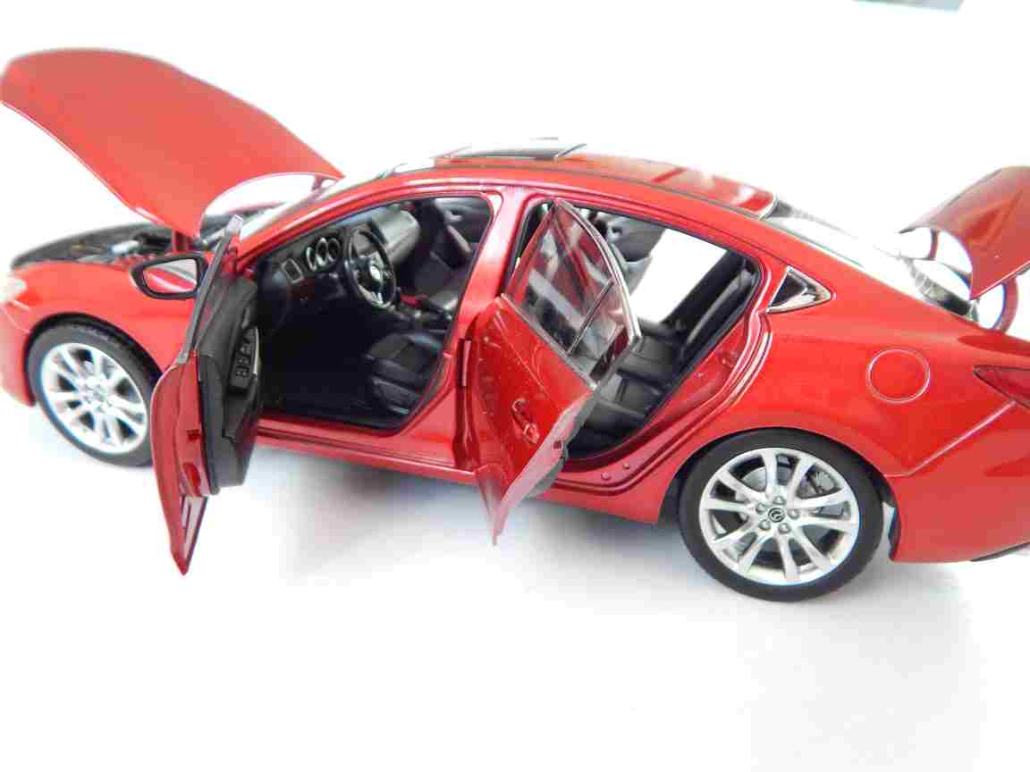 Mazda 6 2013 1:18 Dorlop