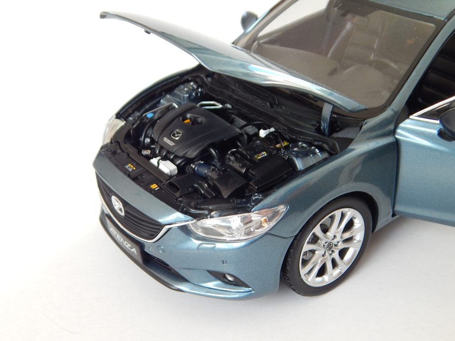 Mazda 6 2013 1:18 Dorlop