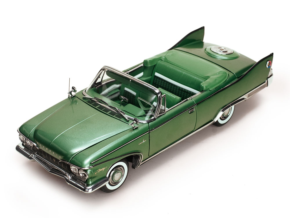 Plymouth Fury Convertible 1:18 Sun Star