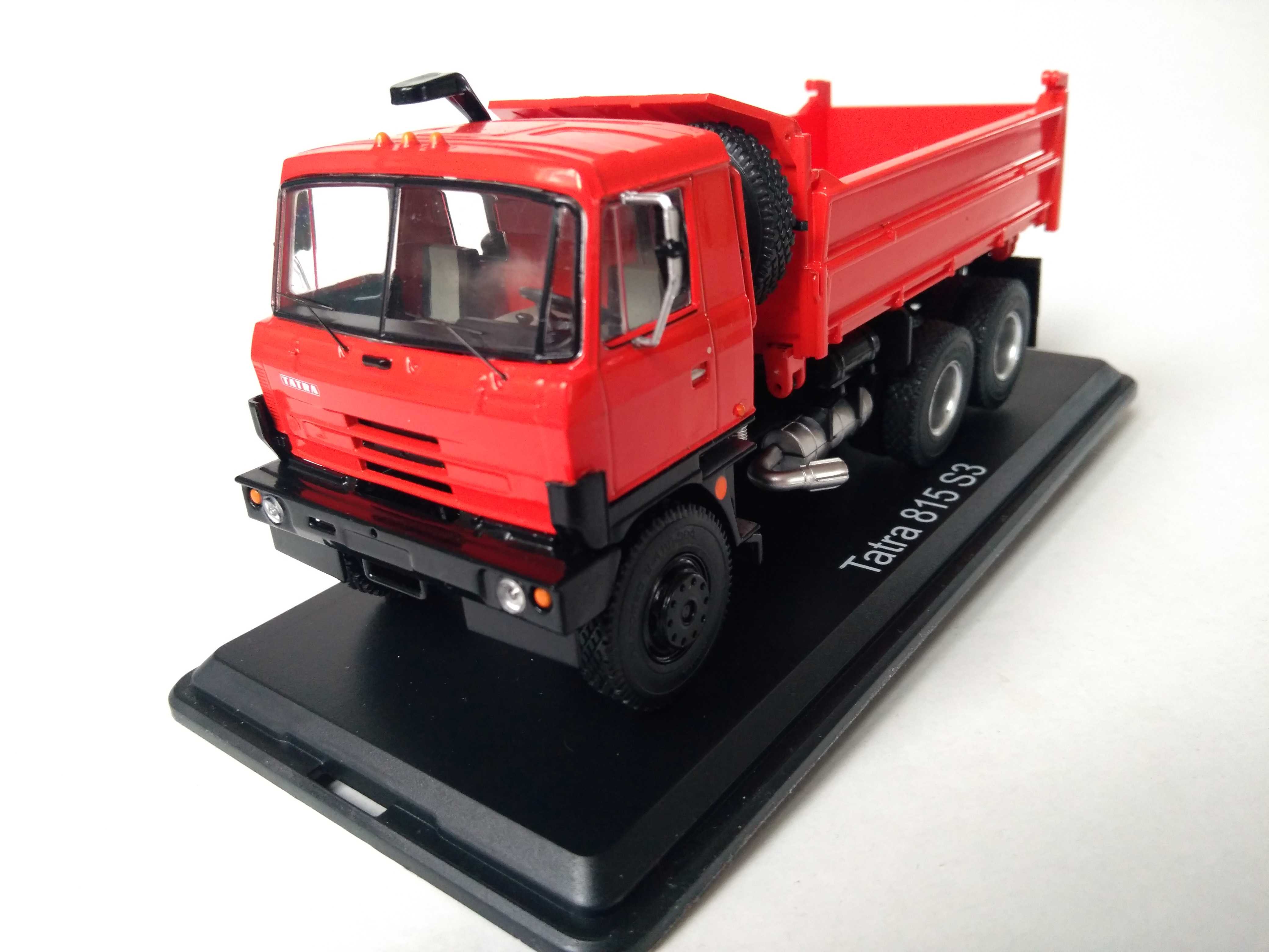 Tatra 815 S3 červená 1:43 Premium ClassiXXs