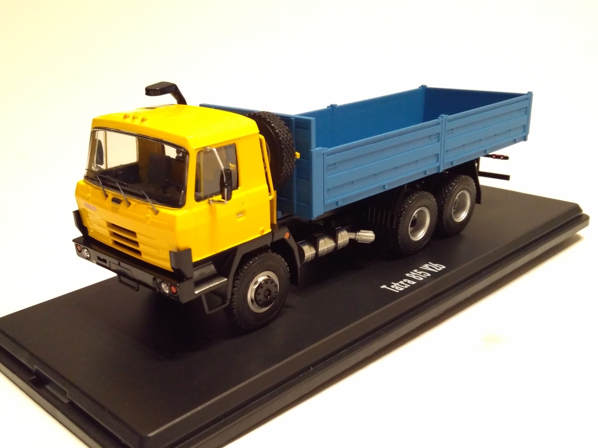 Tatra 815 V26 žlutomodrá 1:43 Premium ClassiXXs