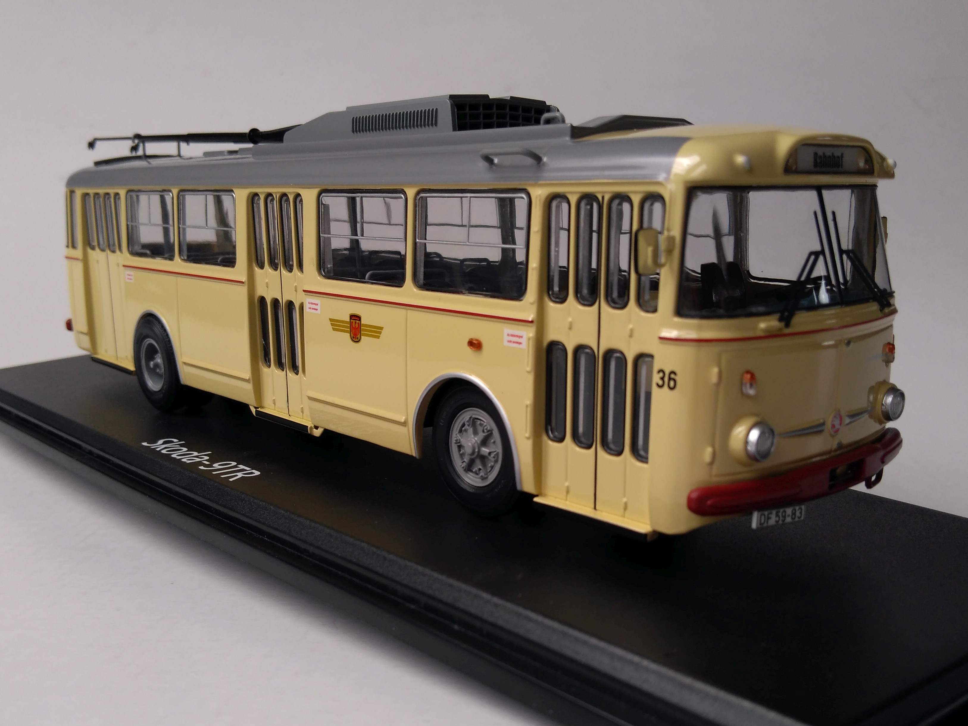 Škoda 9Tr trolejbus Potsdam 1:43 Premium ClassiXXs