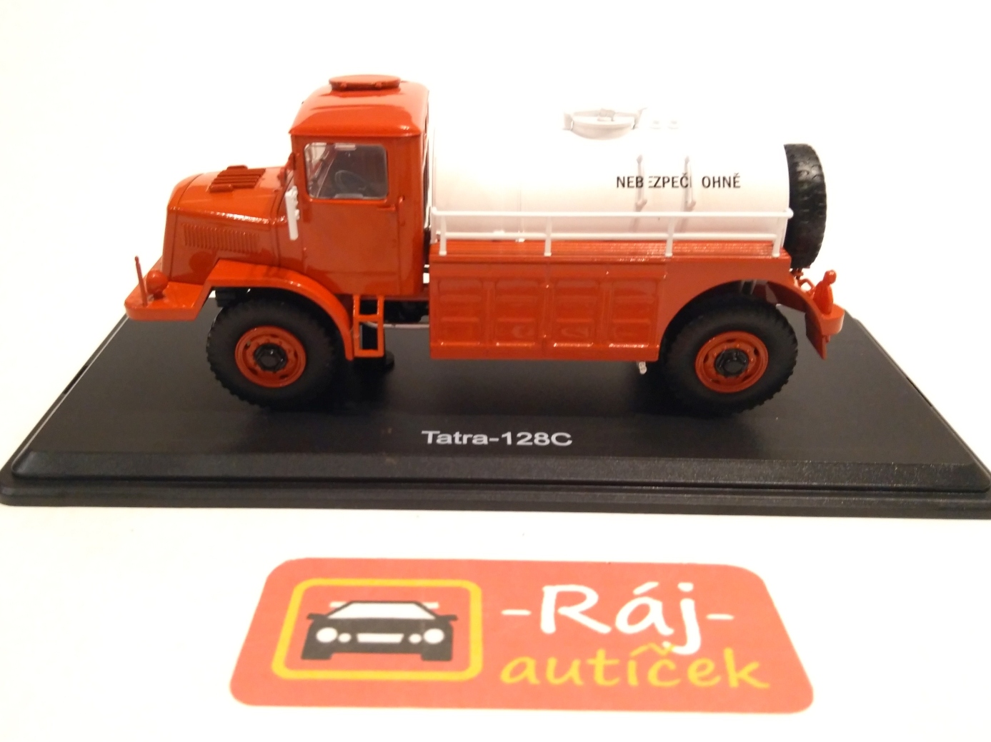 Tatra 128C cisterna 1:43 Premium ClassiXXs