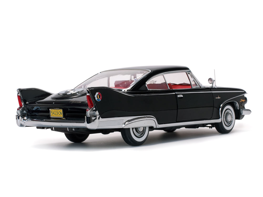 Plymouth Fury Hard Top 1:18 Sun Star