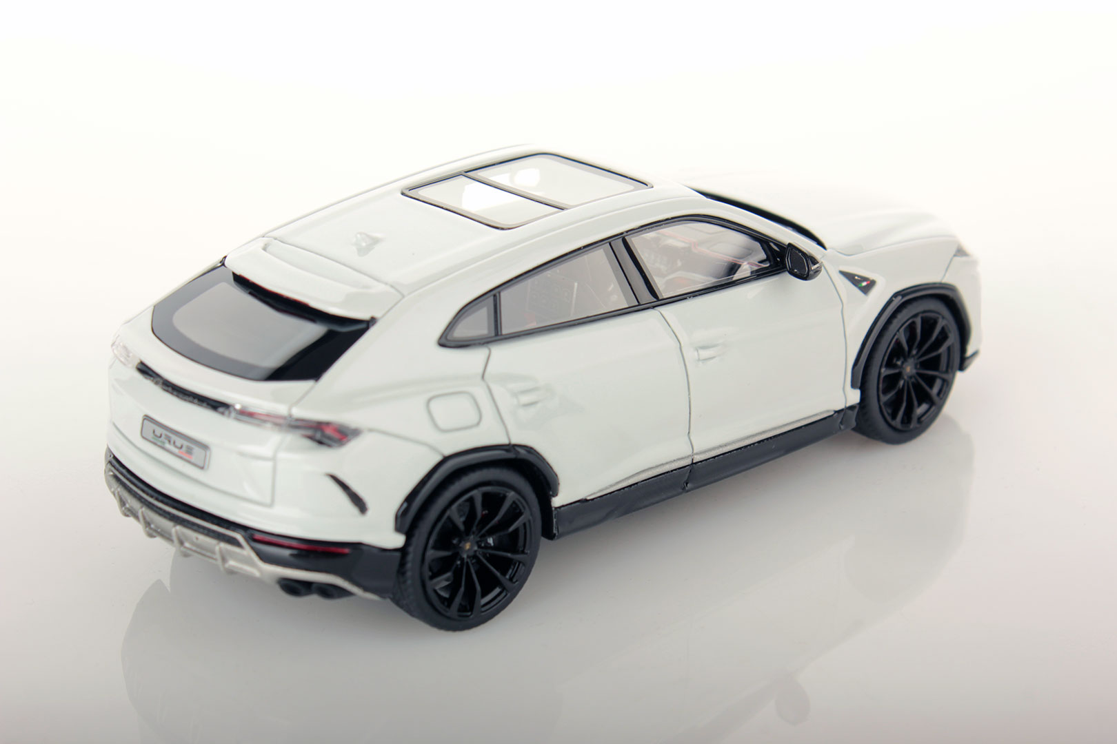 Lamborghini urus игрушка