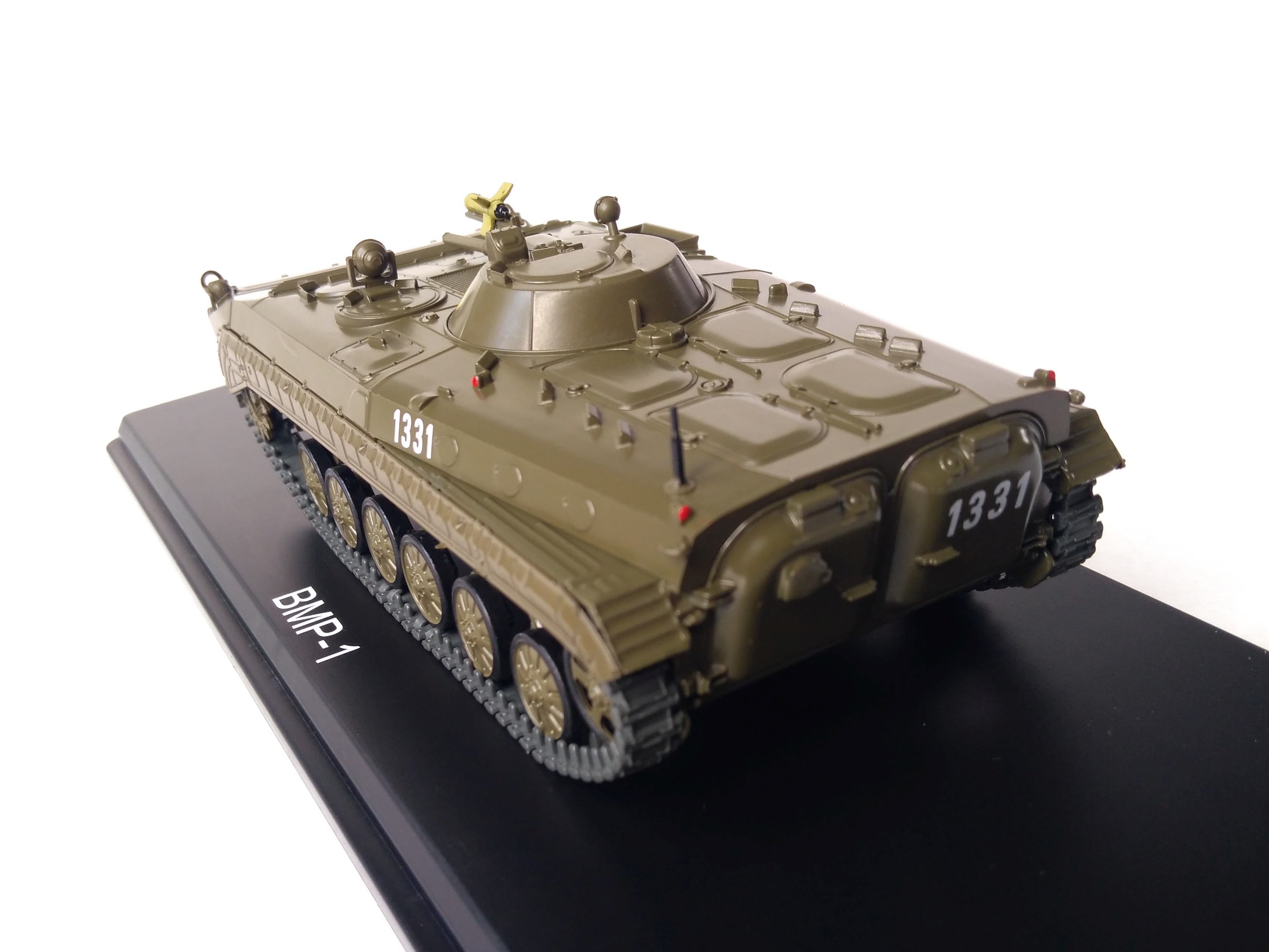 BMP-1 1:43 Premium ClassiXXs
