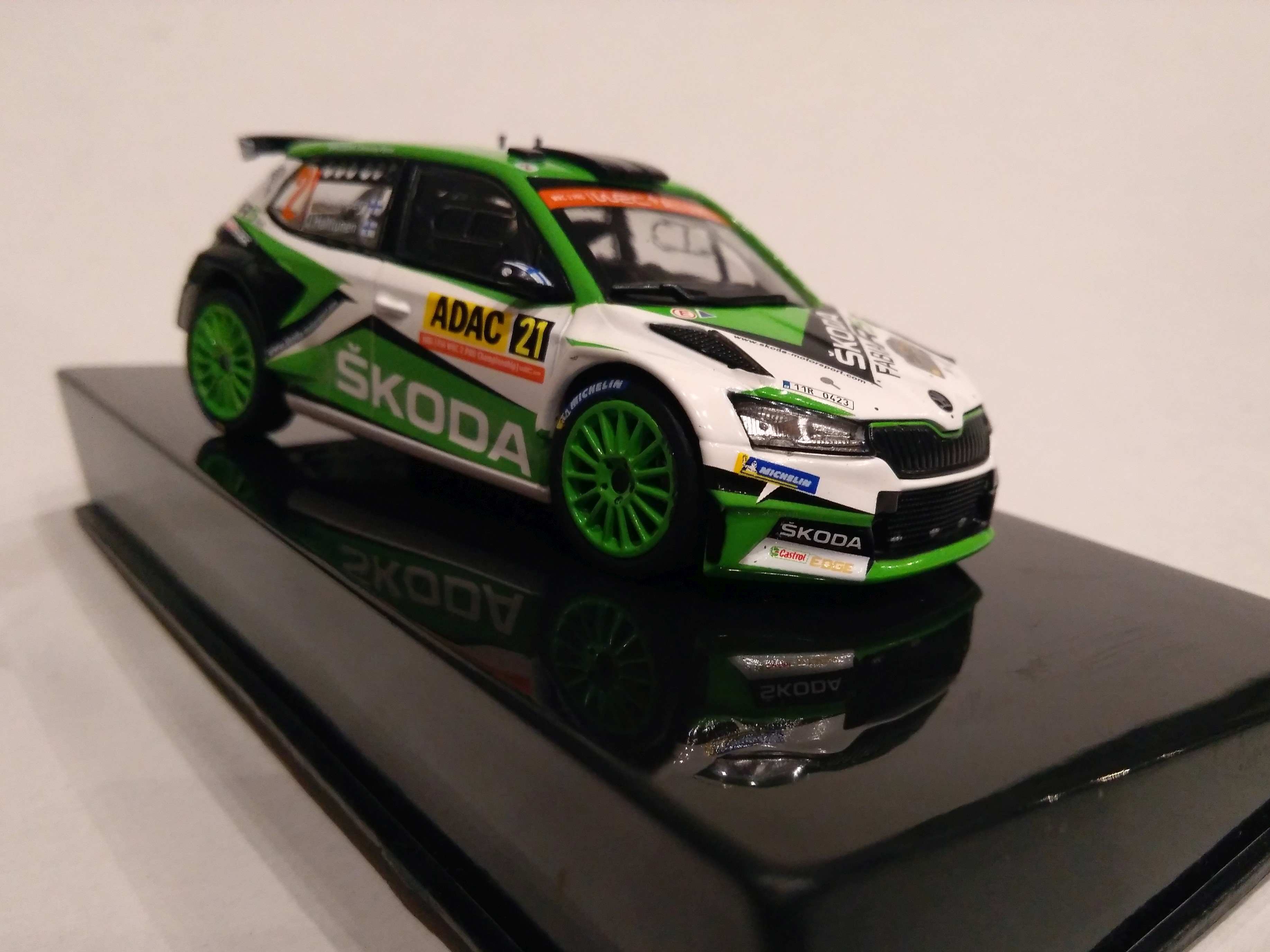 Škoda Fabia R5 EVO, No.21, Rovanpera, rallye Německo 2019 1:43 IXO