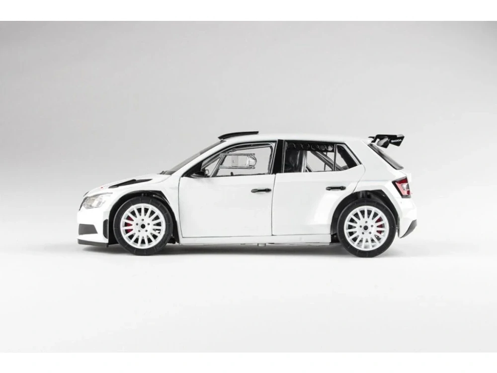 Škoda Fabia R5 bílá 1:18 Abrex