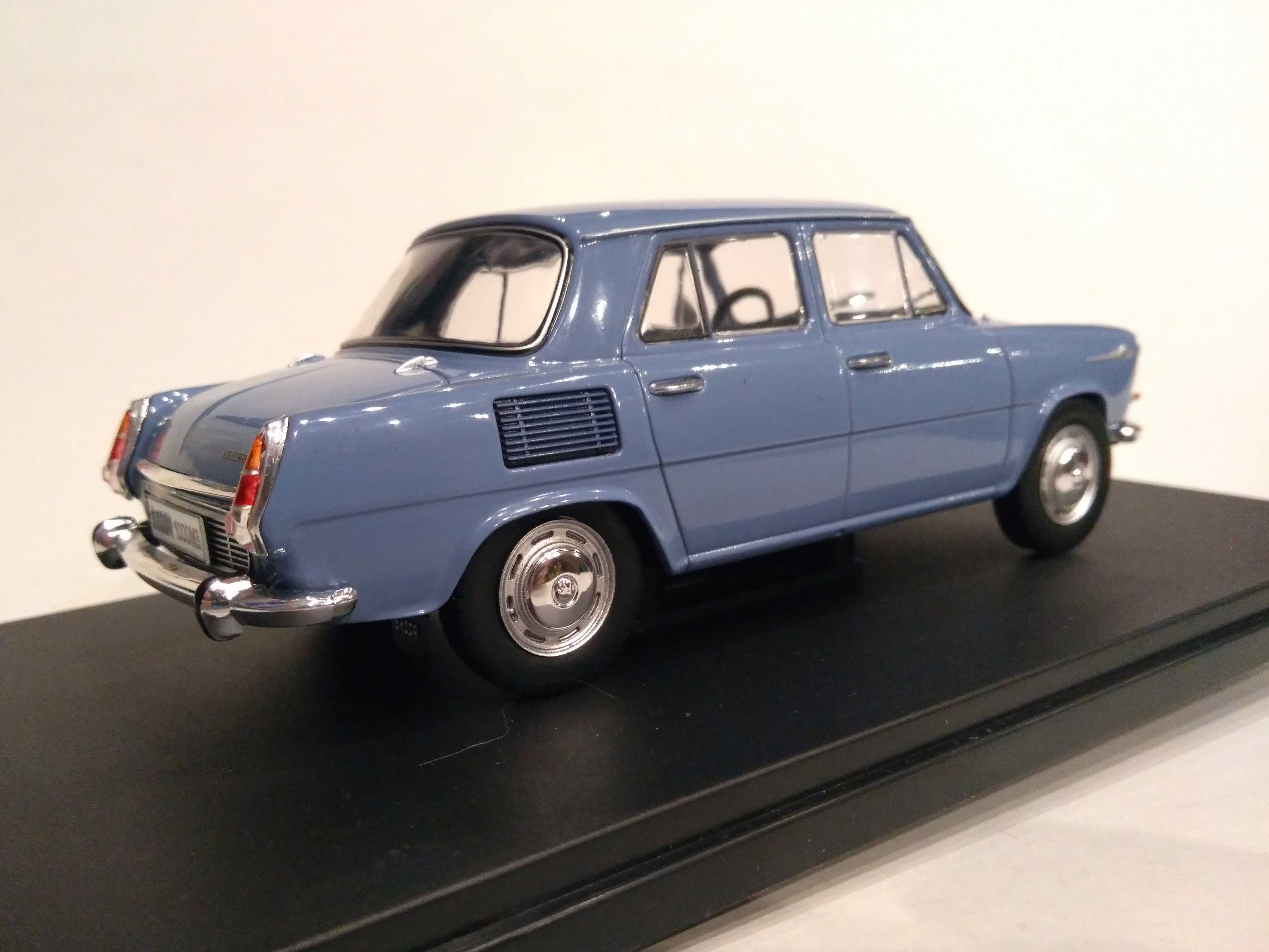 Škoda 1000MB 1:24 Whitebox