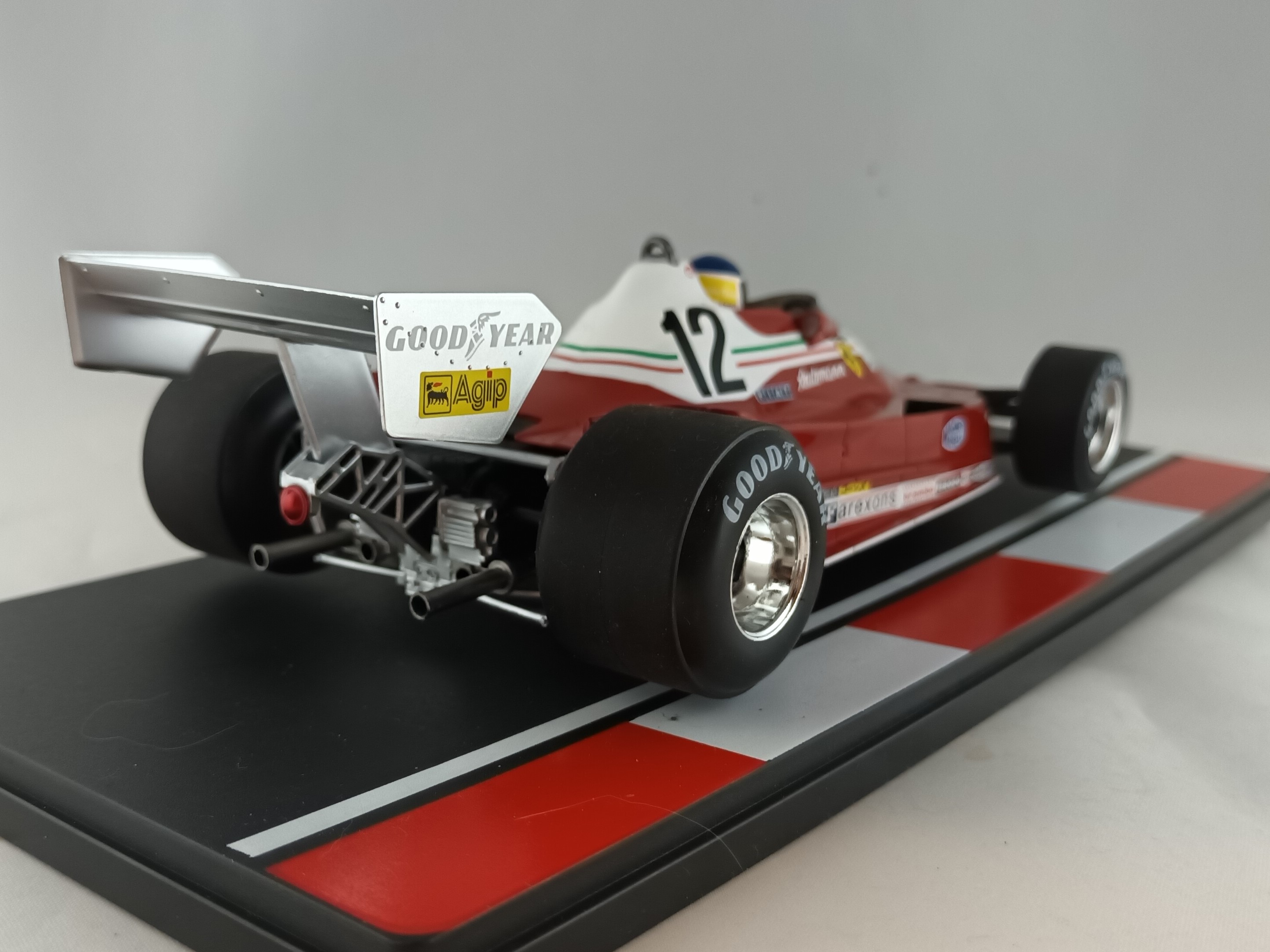 Ferrari 312 T2B, No.12, Reutemann 1977 1:18 MCG