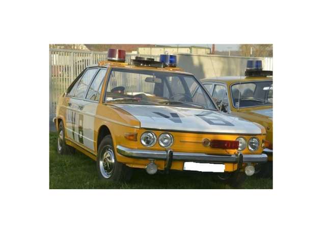 Tatra 613 Veřejná Bezpečnost 1:18 Triple9
