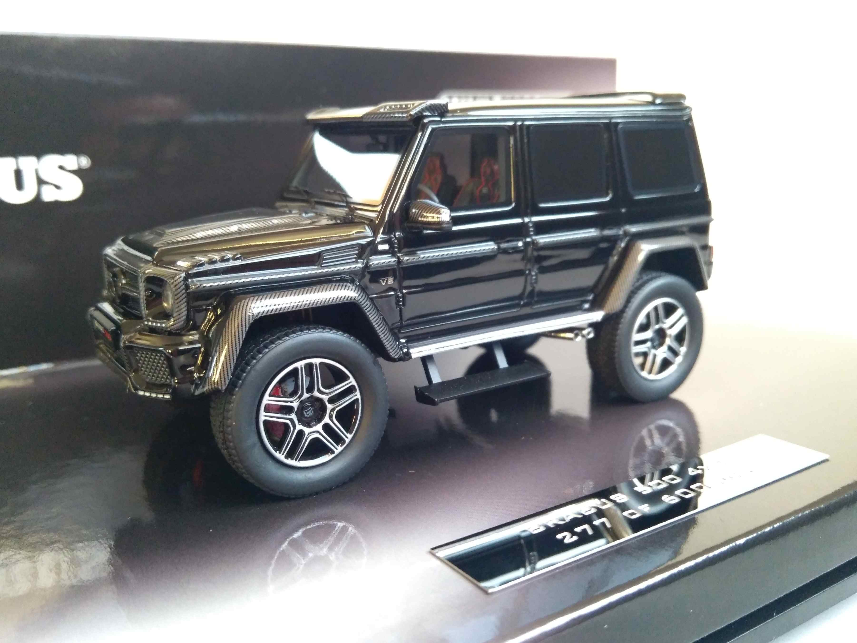Brabus Mercedes G 500 4x4^2 1:43 Minichamps