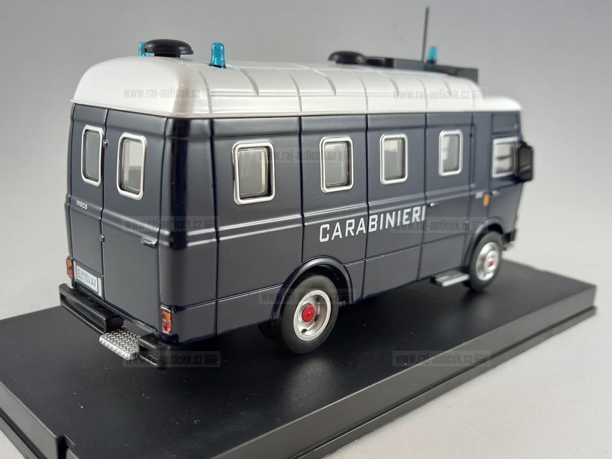 Iveco A55 F13 Carabinieri 1:43