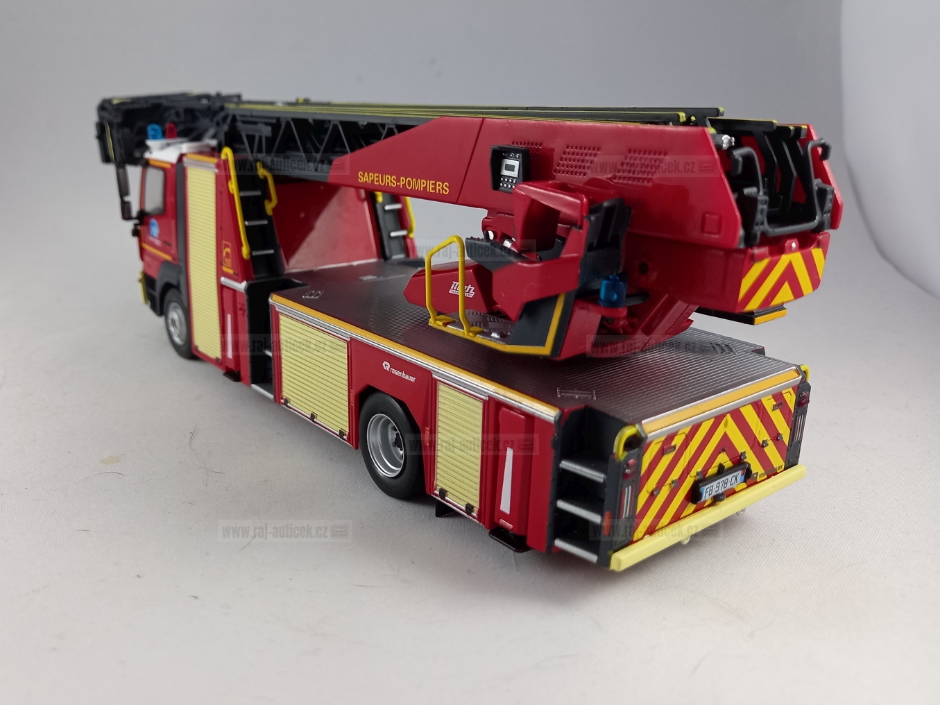 Mercedes Atego 1627 hasiči 1:43