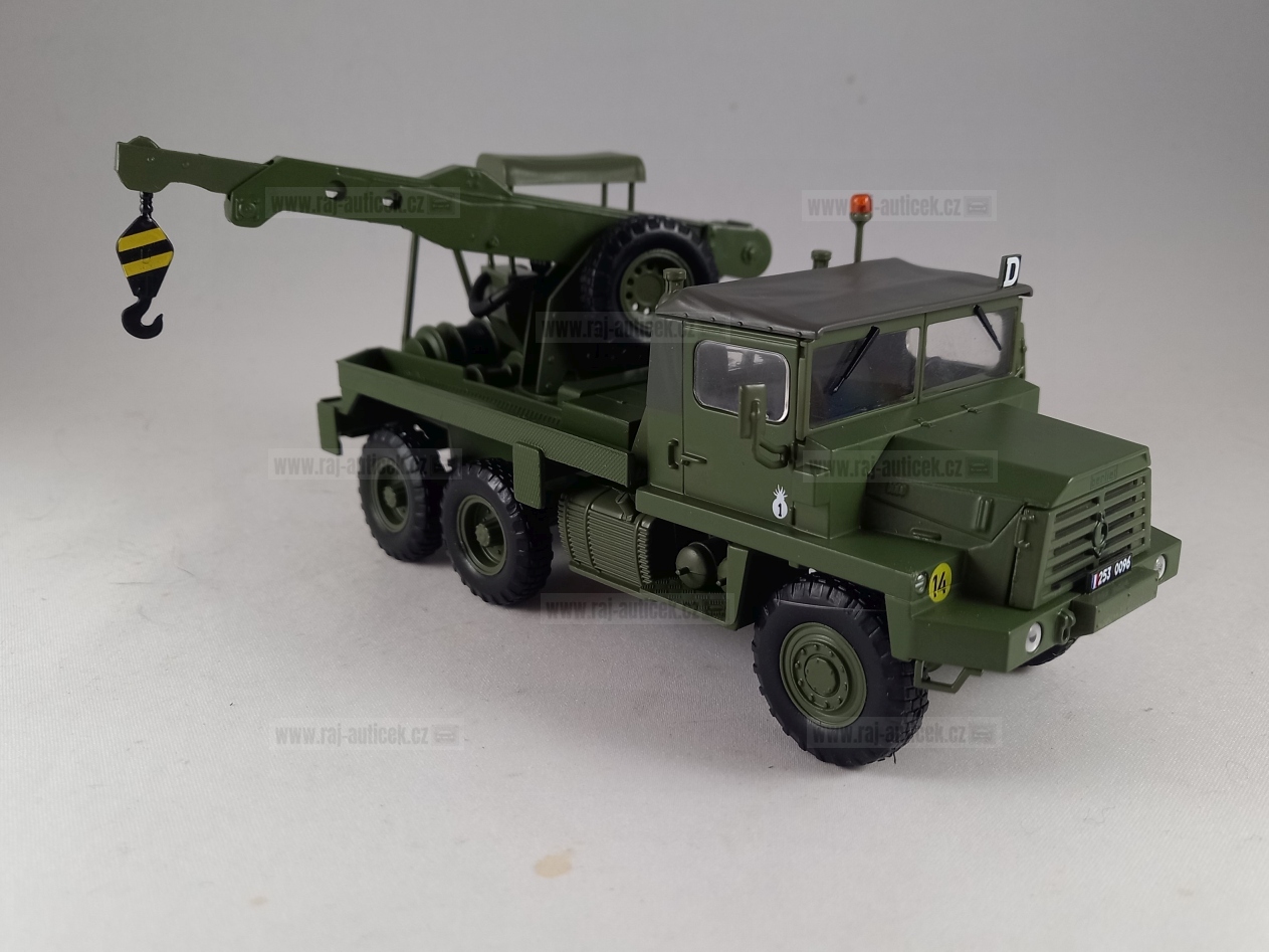 Berliet GBC vojenský jeřáb 1:43