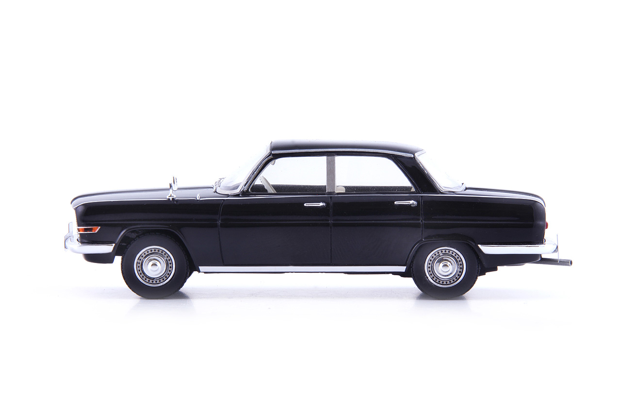 Trabant P 100 Paloma 1:43 Avenue 43 (Autocult)