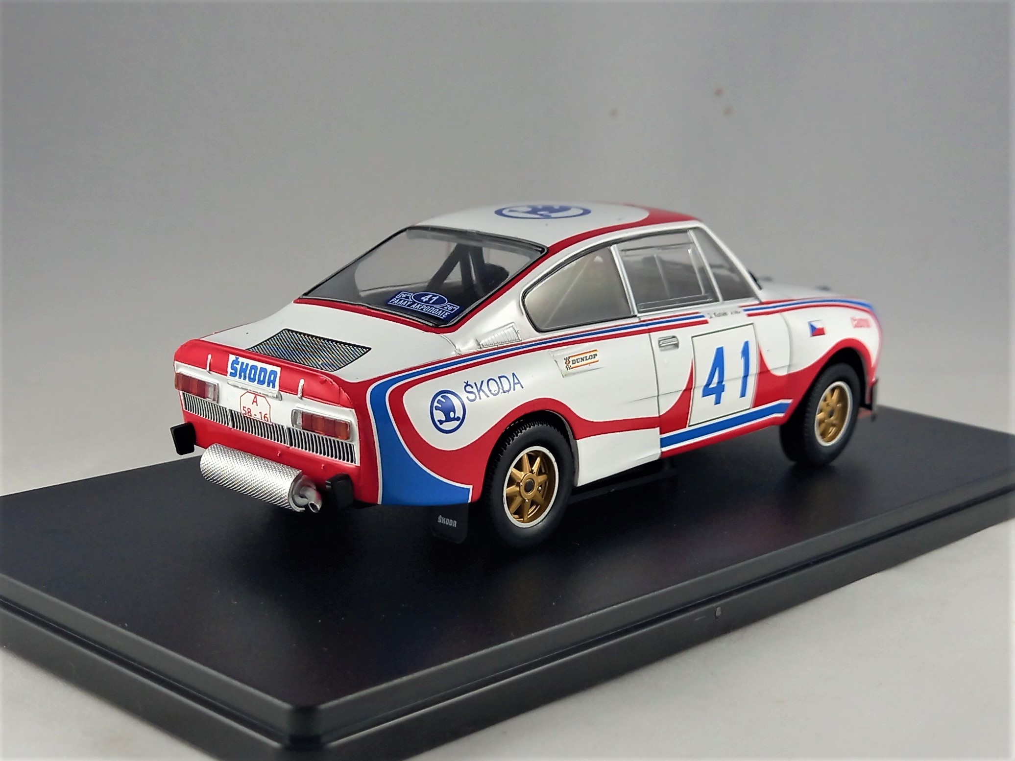 Škoda 130 RS, No.41, Kvaizar, rallye Acropolis 1979 1:24 IXO
