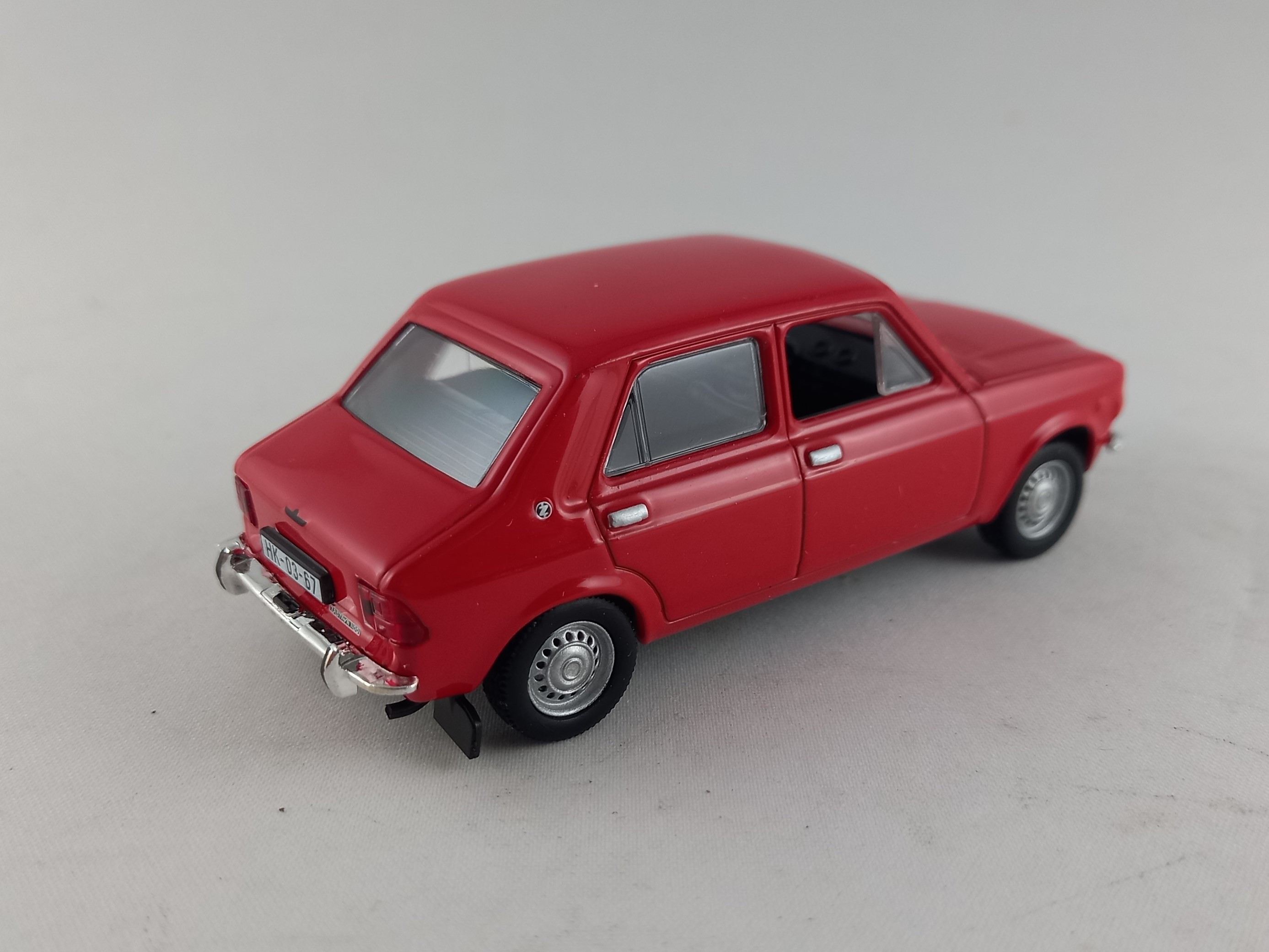 Zastava 1100 1:43 DeAgostini