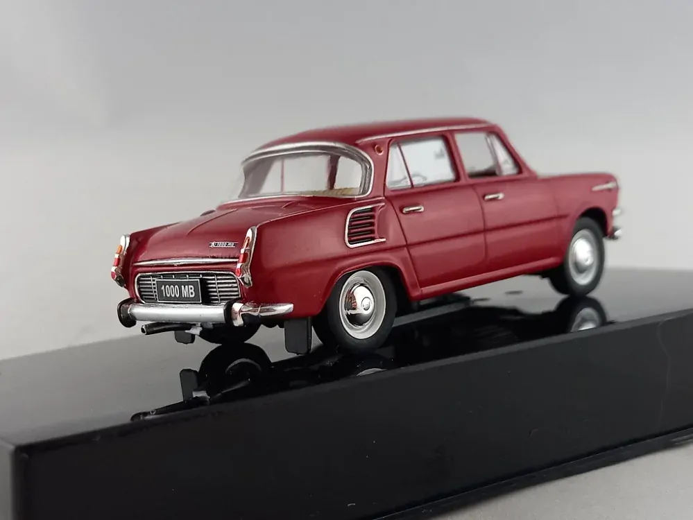 Škoda 1000 MB 1:43 IXO