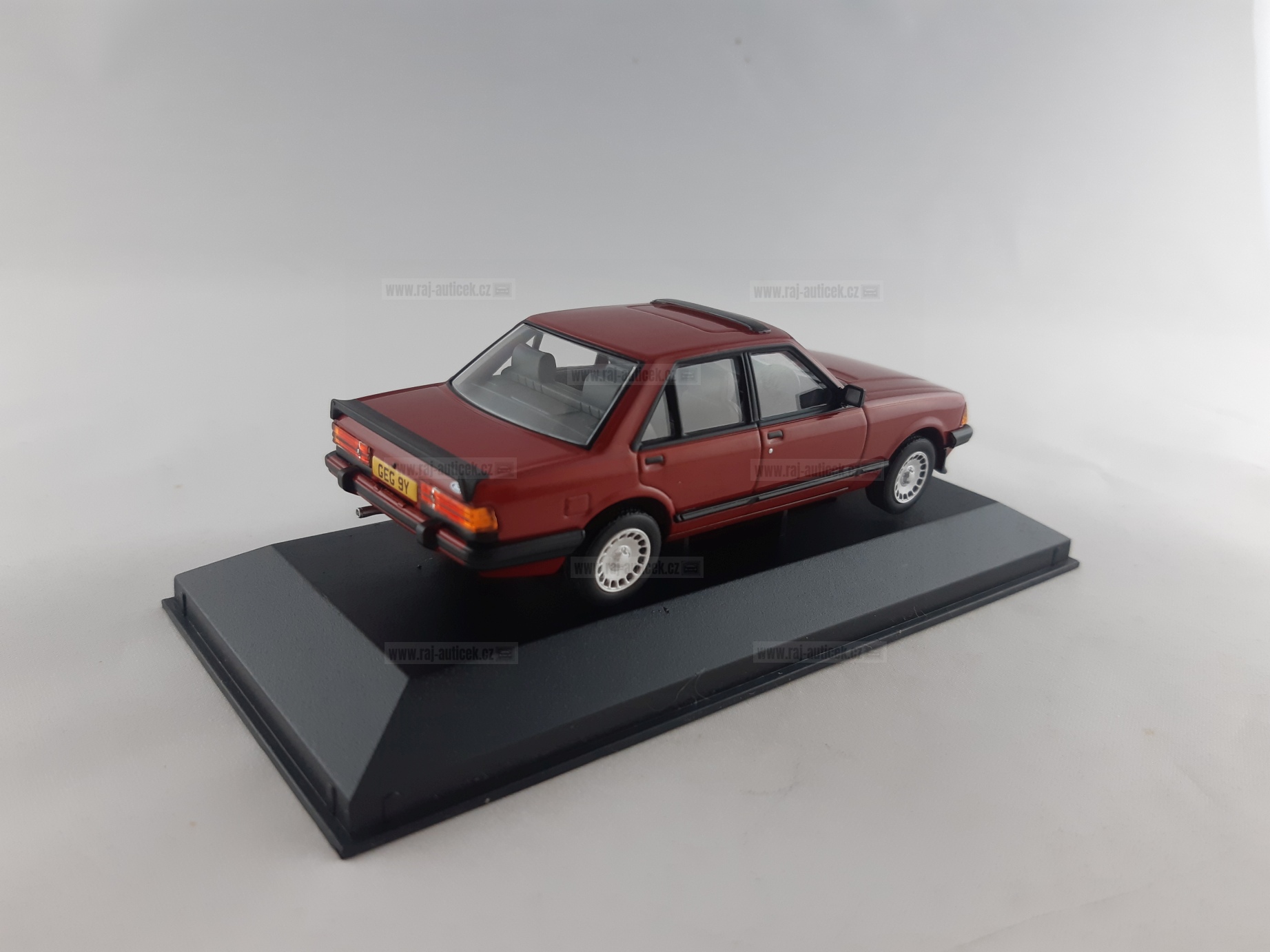 Ford Granada MK II 2.8 Injection Sport 1:43 Corgi