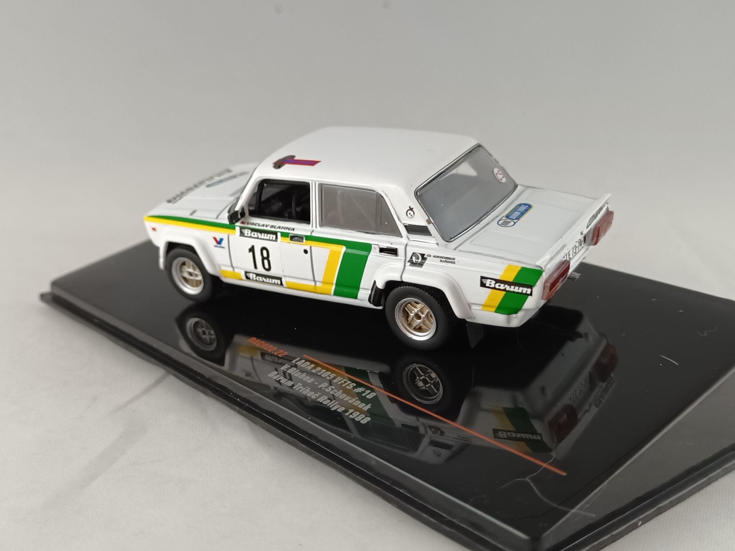 Lada 2105 VFTS, No.18, Blahna, Barum Tríbeč rallye 1988 1:43 IXO