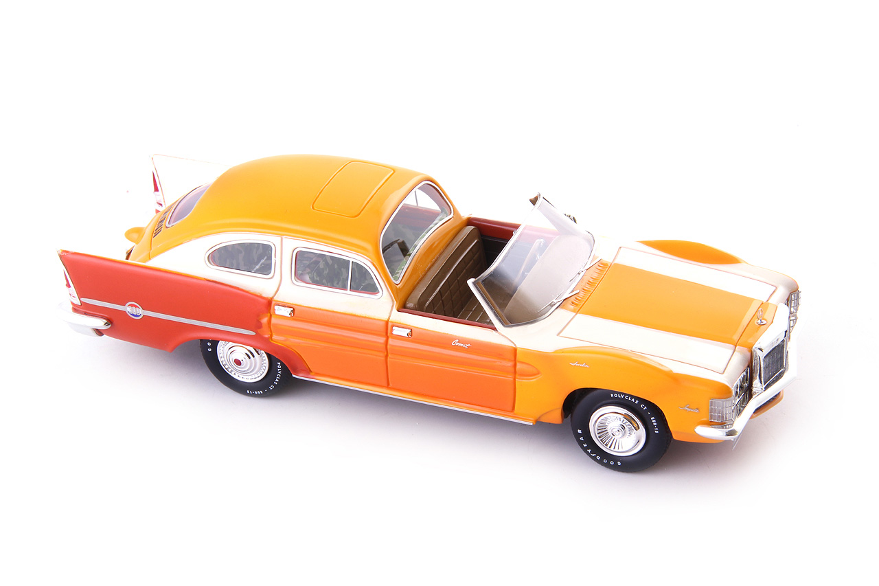 AnyCar 1:43 AutoCult (Model of the year 2022 + book)