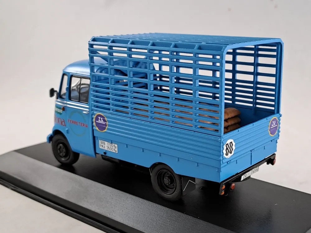 Mercedes L-319D Biona 1:43 Altaya