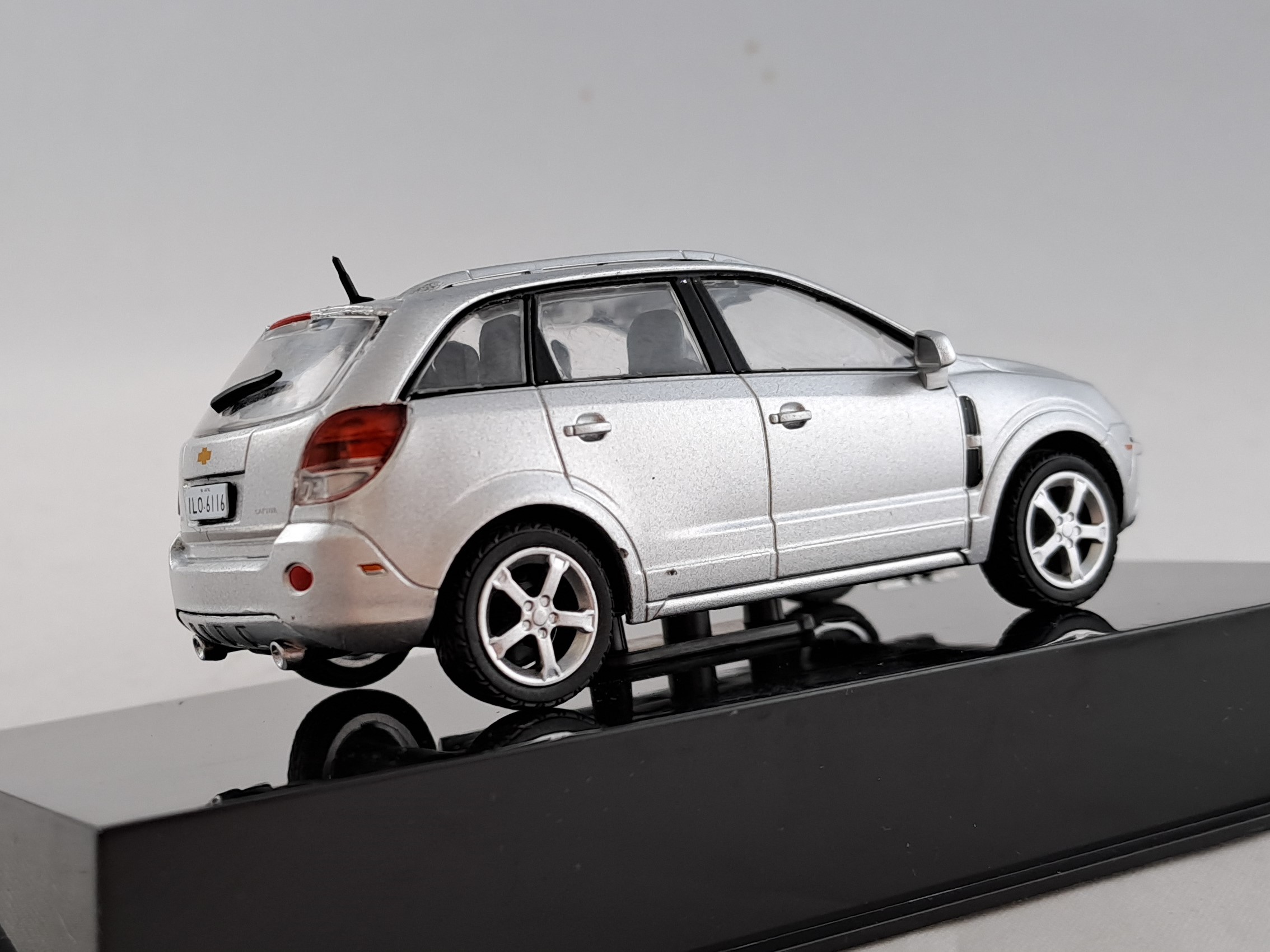 Chevrolet Captiva 1:43 Altaya