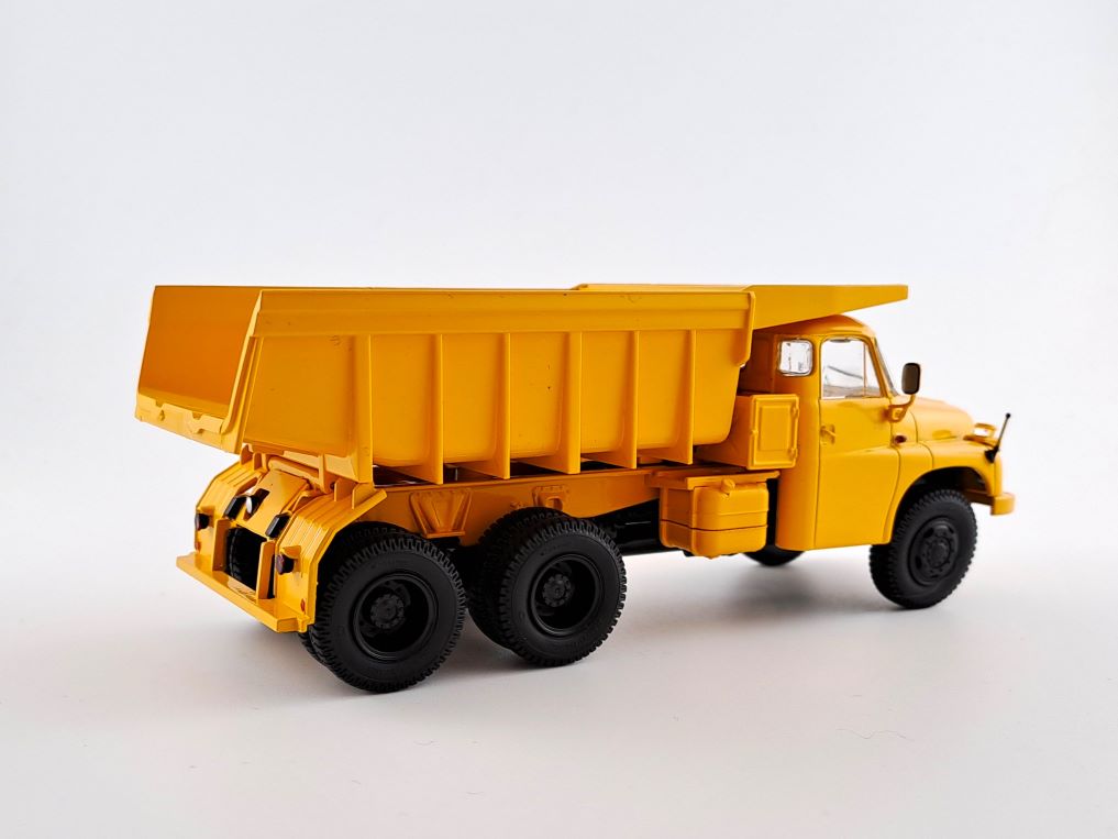 Tatra T148 S1 dumper žlutý 1:43 Auto Historia