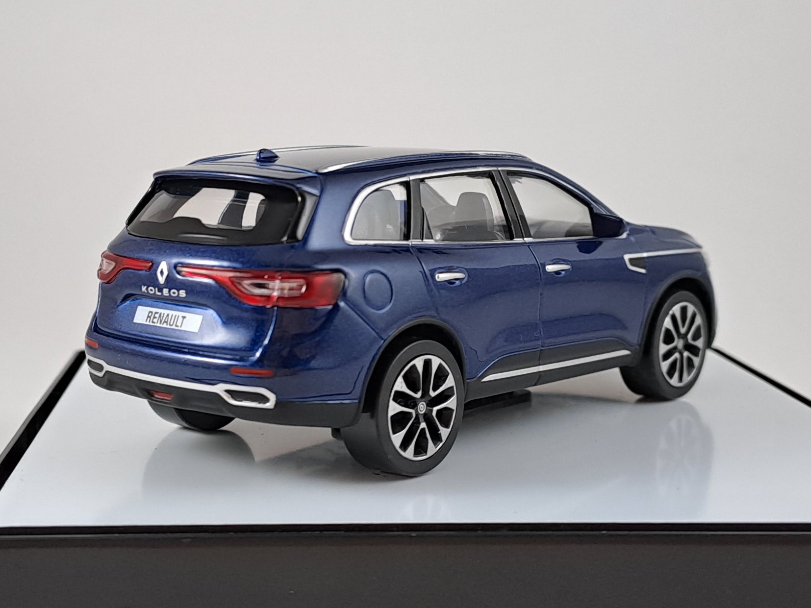 Renault Koleos 1:43 Norev