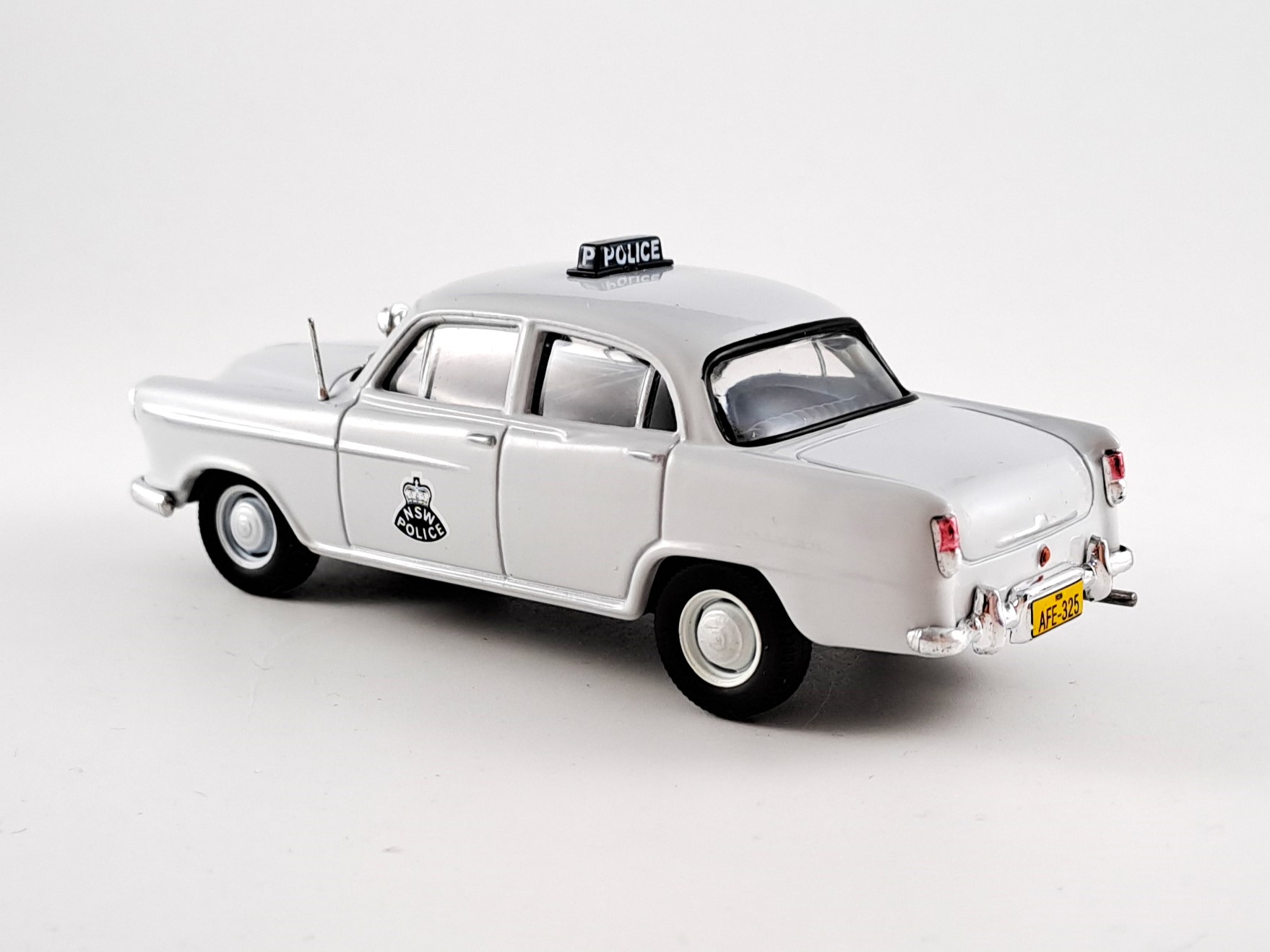 Holden FE policie 1:43 DeAgostini