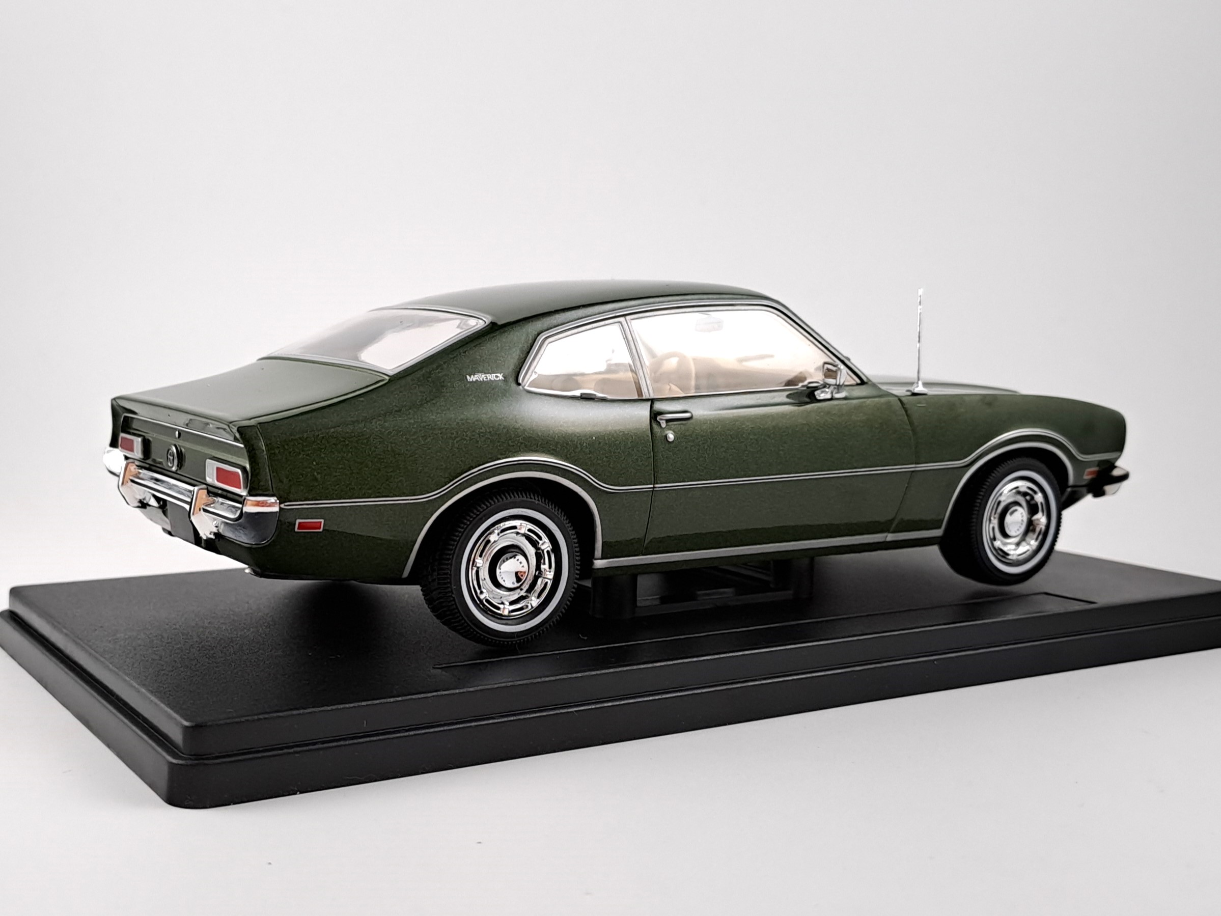Ford Maverick 1:24 Hachette