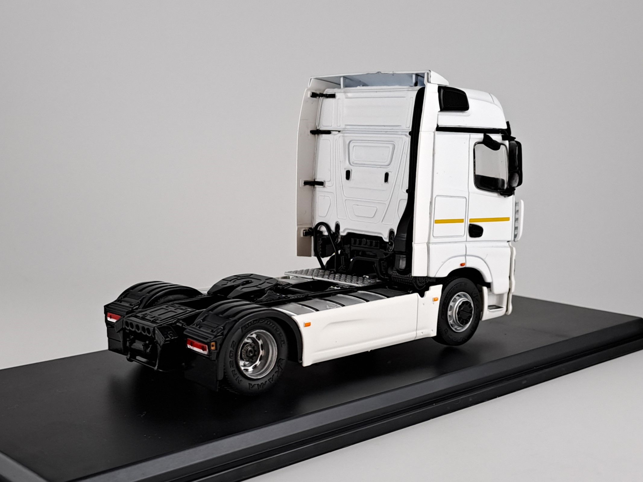 Kamaz 54901 1:43 Start Scale Models