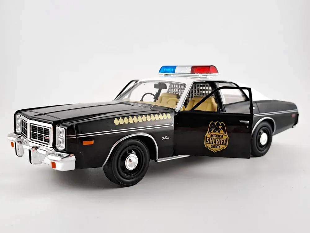 Dodge Monaco Hatchapee County Sheriff 1:24 Greenlight