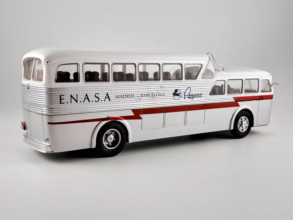 Pegaso bus 1:43 Altaya