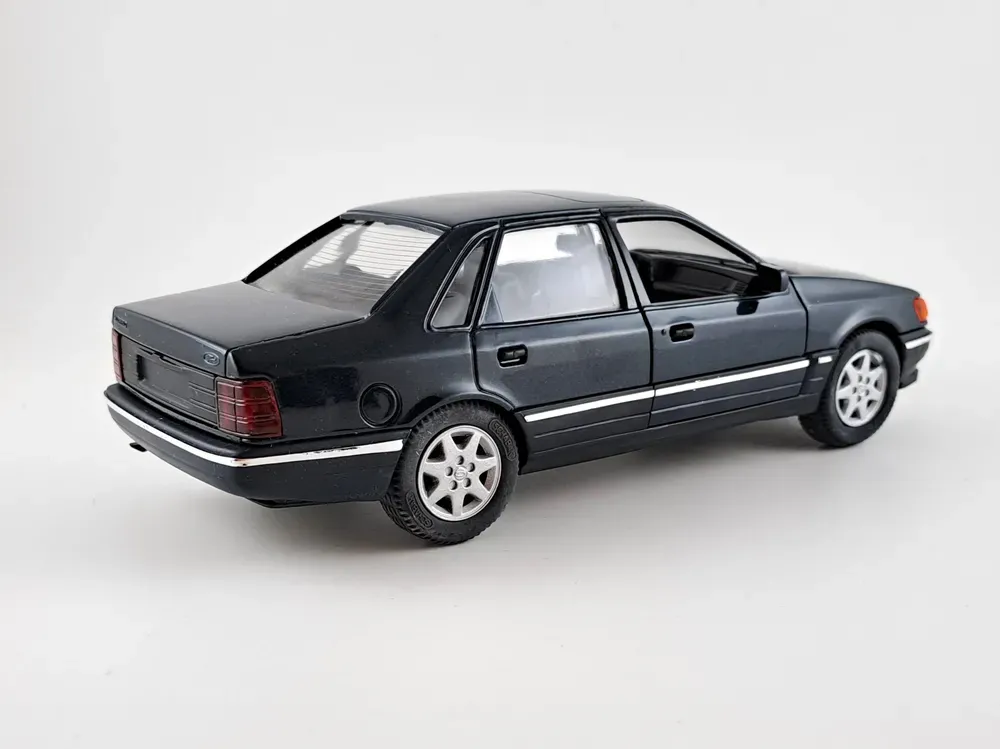 Ford Scorpio 1:25 Schabak