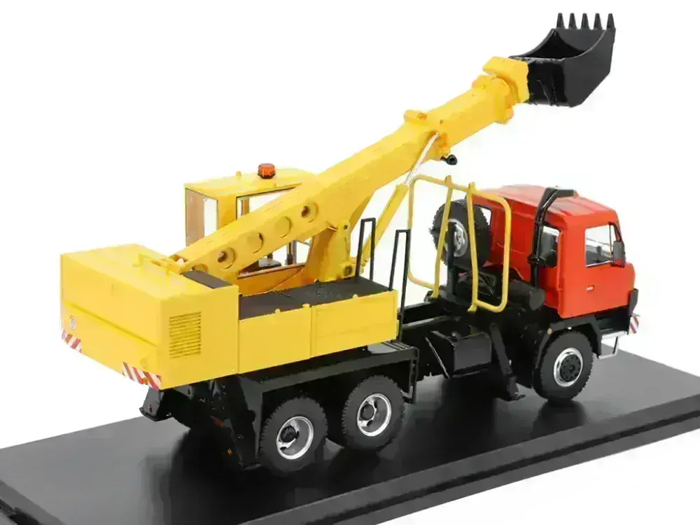 Tatra 815 UDS114A 1:43 SSM