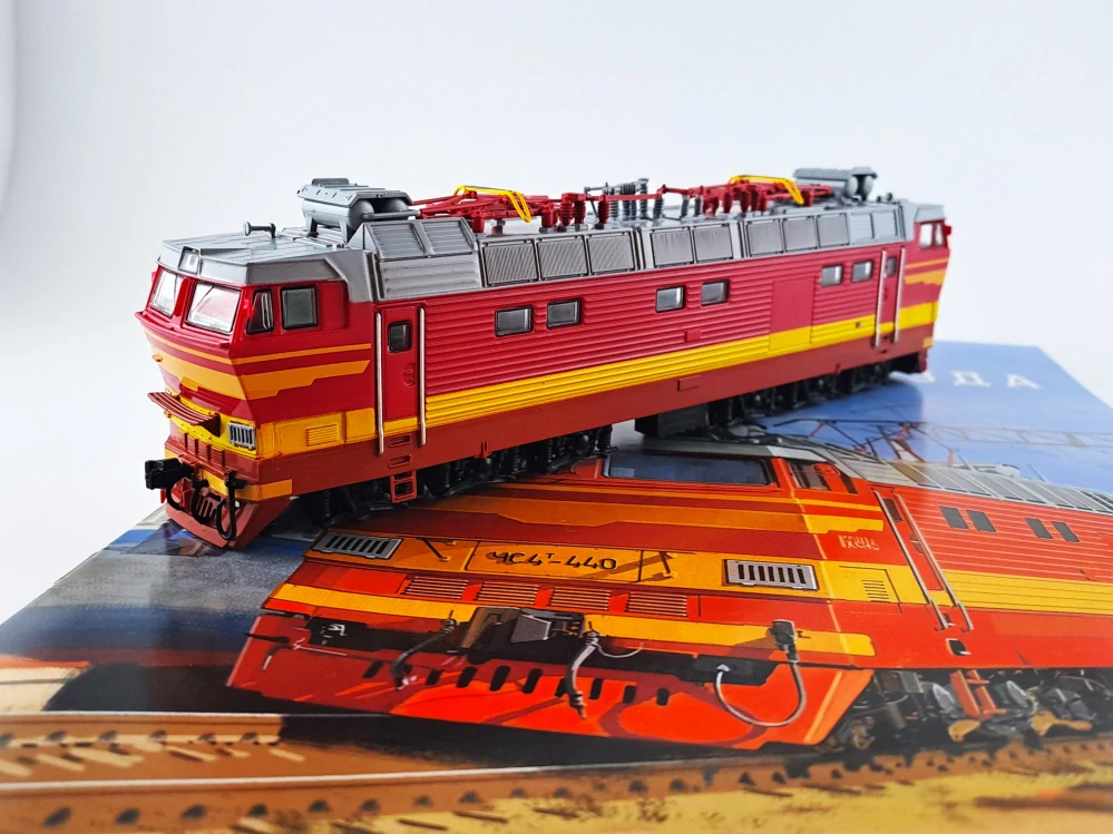 lokomotiva ČS4T Škoda Plzeň 1:87 Modimio časopis s modelem