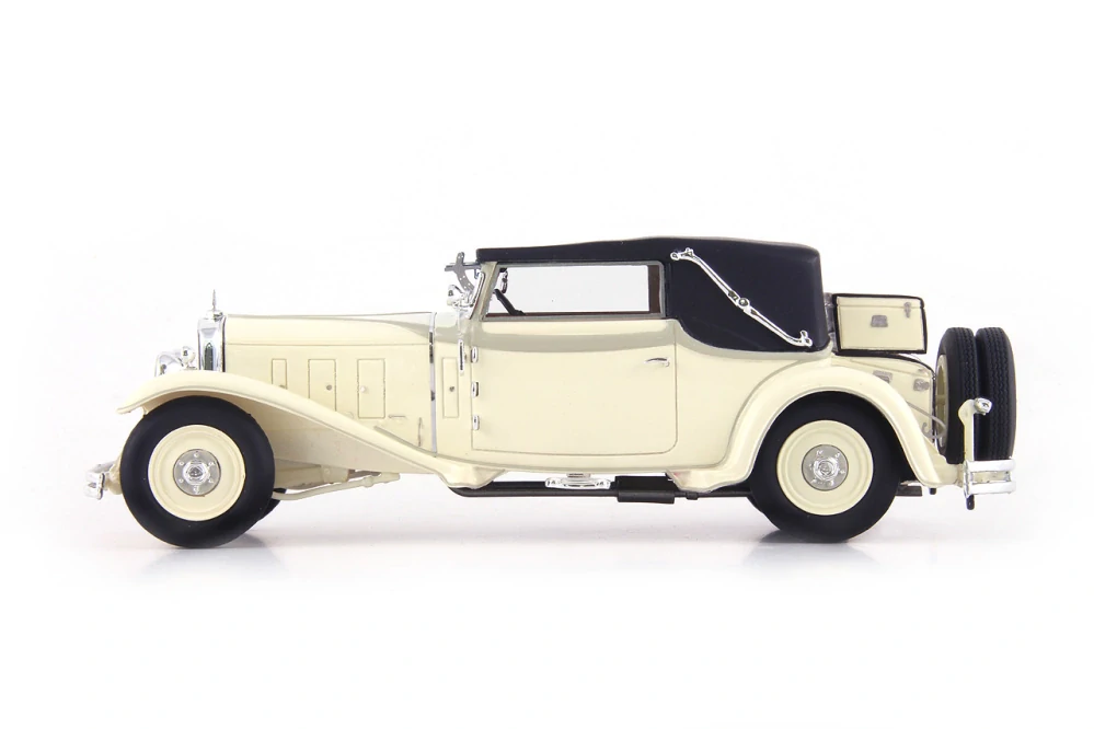 Maybach DS 8 Cabrio Zeppelin 1:43 AutoCult