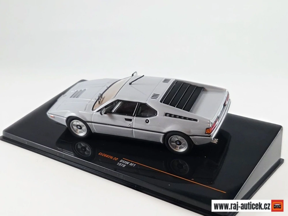 BMW M1 1978 1:43 IXO