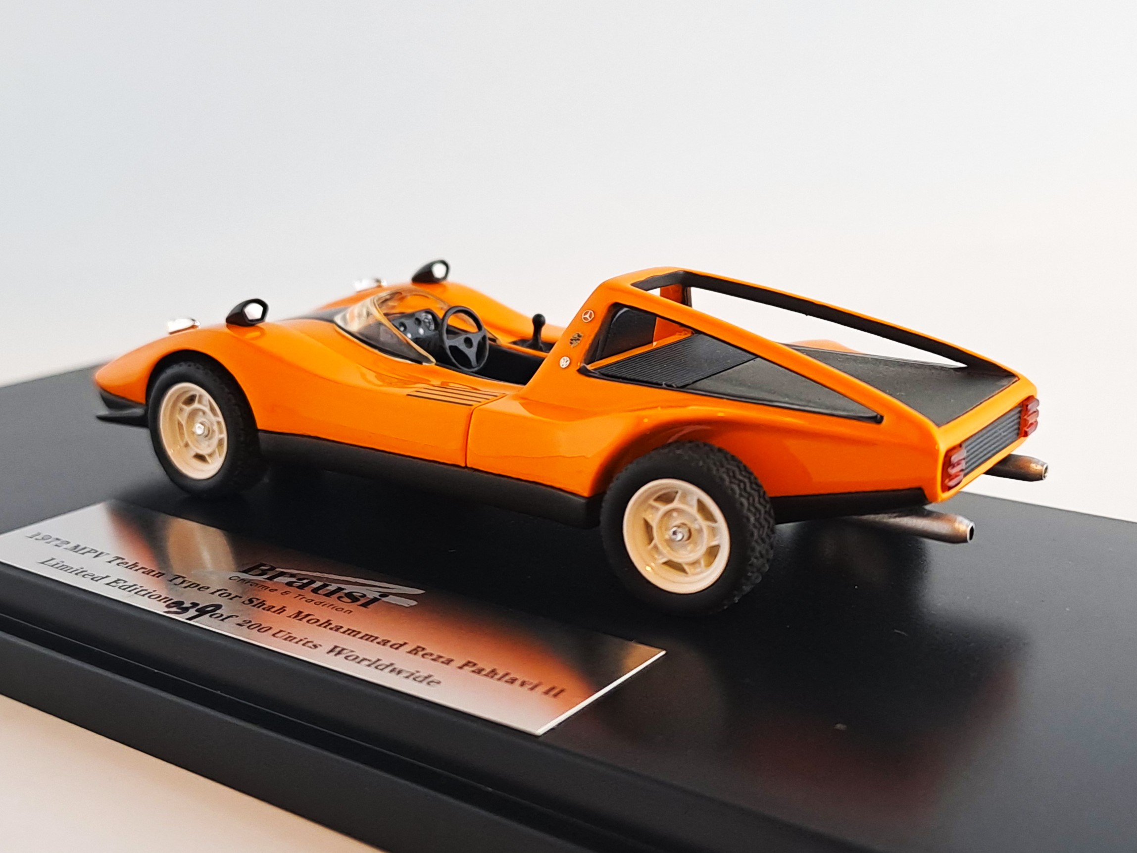 MPV Tehran Reza Pahlavi 1:43 Brausi