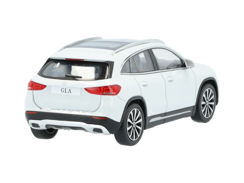 Mercedes GLA 1:43 Minimax