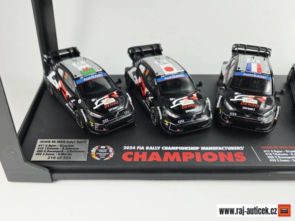 Toyota GR Yaris Rally1 Hybrid set 2024 1:43 IXO