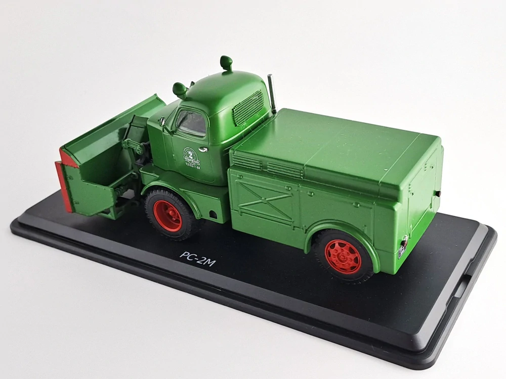 sněhová fréza RS-2M 1:43 ModelPro