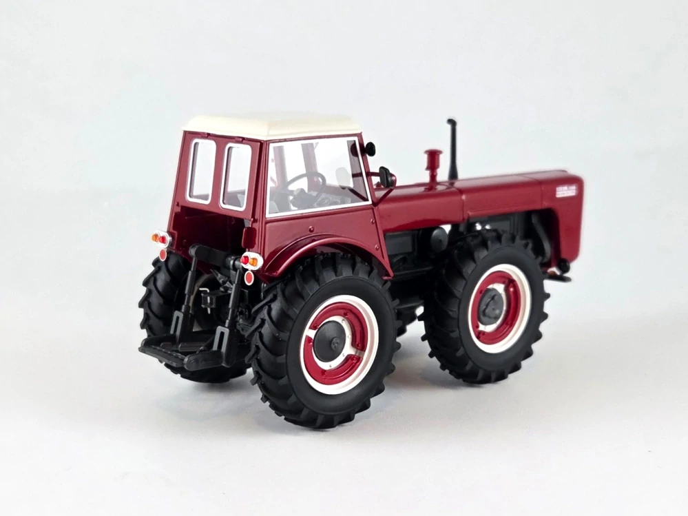 Steyr 1300 System Dutra 1:43 Schuco