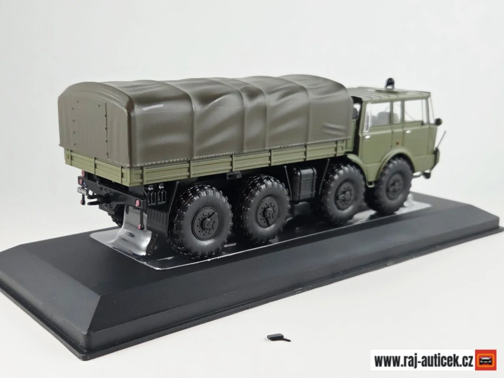 Tatra 813 Kolos 1:43 IXO snížená jakost