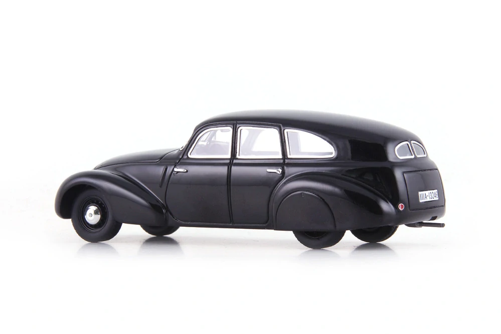 Kamm K4 BMW 1:43 AutoCult